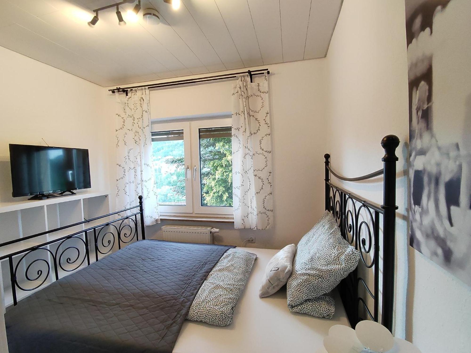 Ferienhaus Panorama Gerolstein Mit Garten, Grill & Terrasse Buitenkant foto